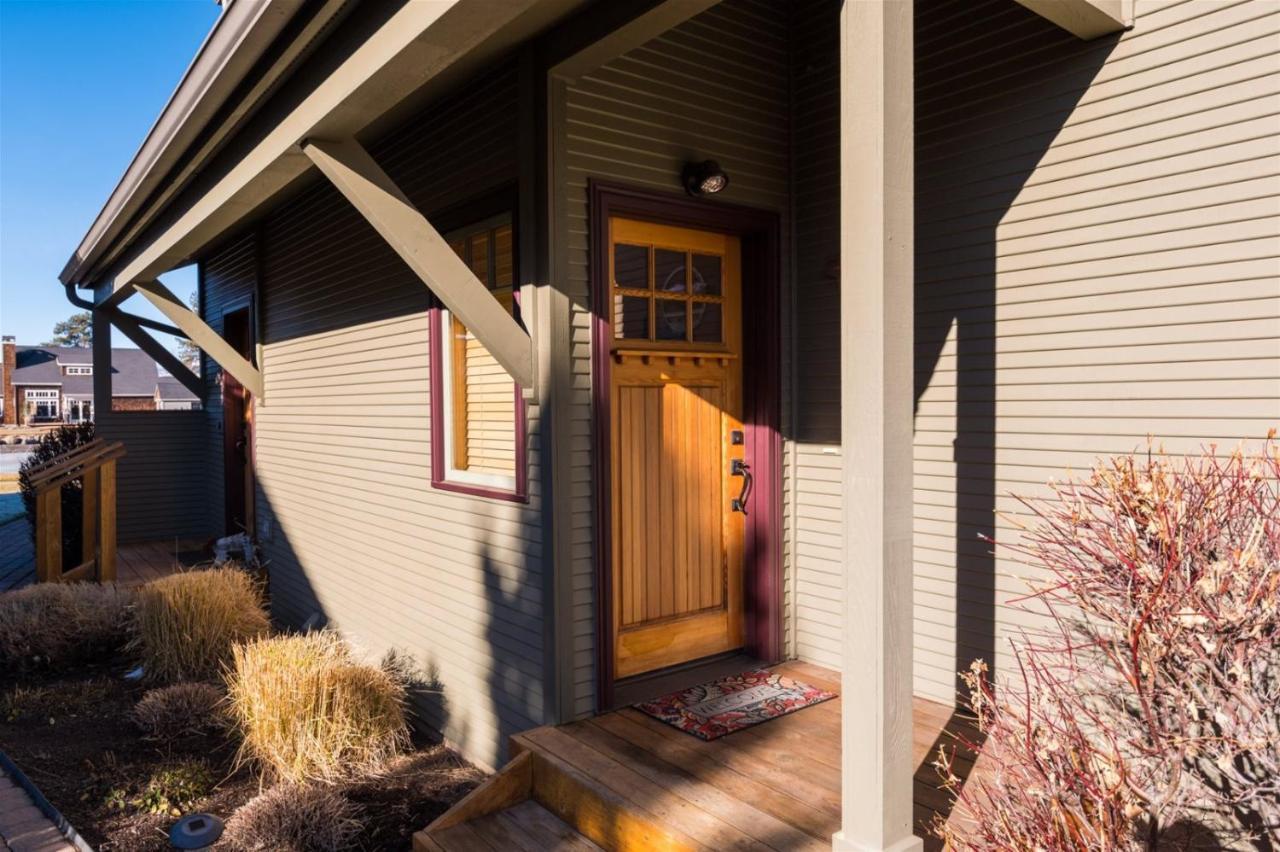 Riley'S Mountain View Apartment Систърс Екстериор снимка
