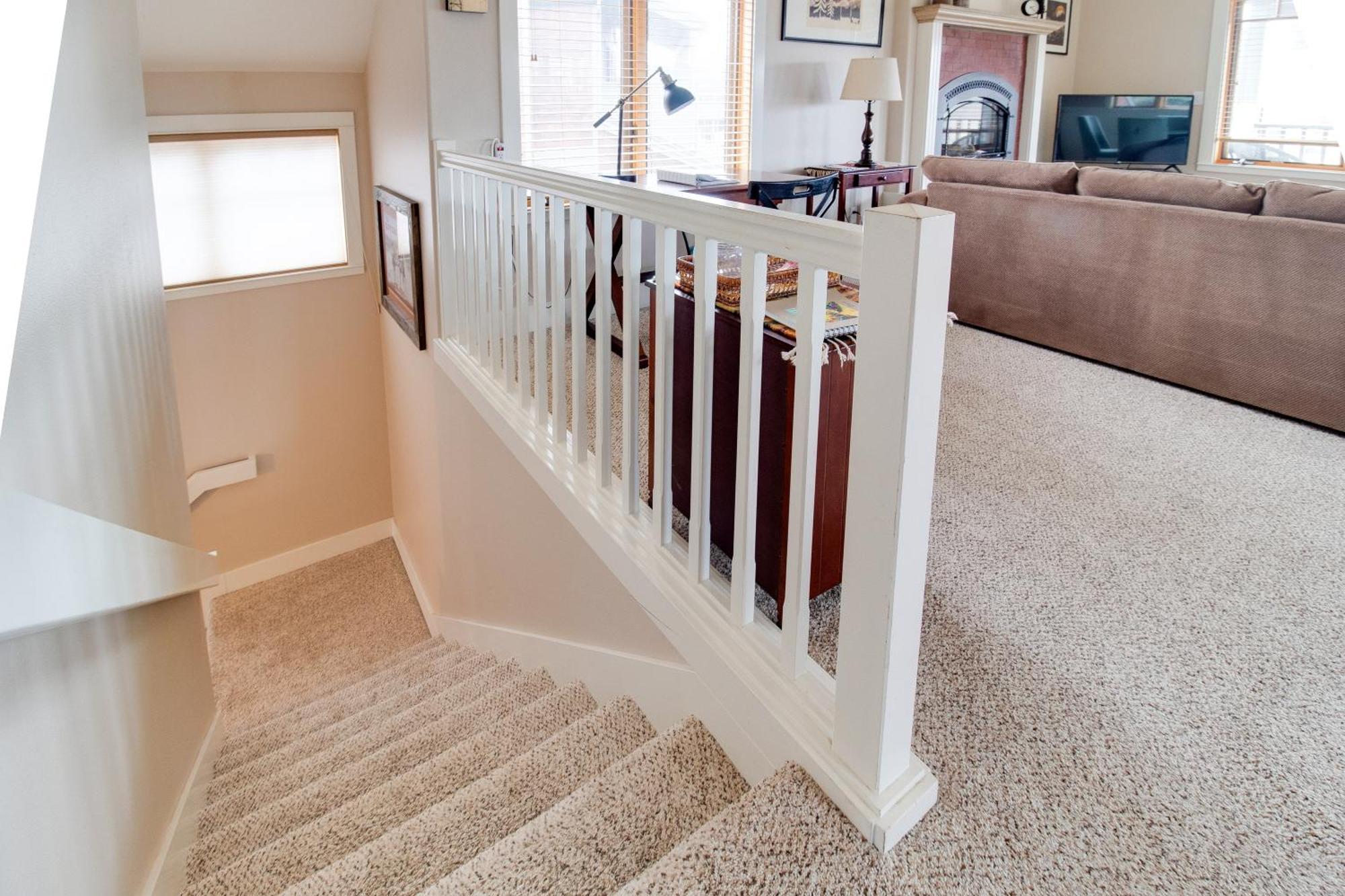 Riley'S Mountain View Apartment Систърс Екстериор снимка